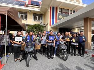 ชลบุรีเดินหน้า เปิดโครงการ “ไทยช่วยไทย” ผ่านรถพุ่มพวงศรีราชา กระจายสินค้าราคาประหยัดสู่ชุมชน