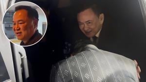 “อนุทิน” แจงพบ “ทักษิณ” ต้องกราบอยู่แล้ว เคยได้รับเมตตาตั้งเป็น รมต.ปี 47 ปัดคุยการเมือง แค่ถามสารทุกข์สุกดิบ